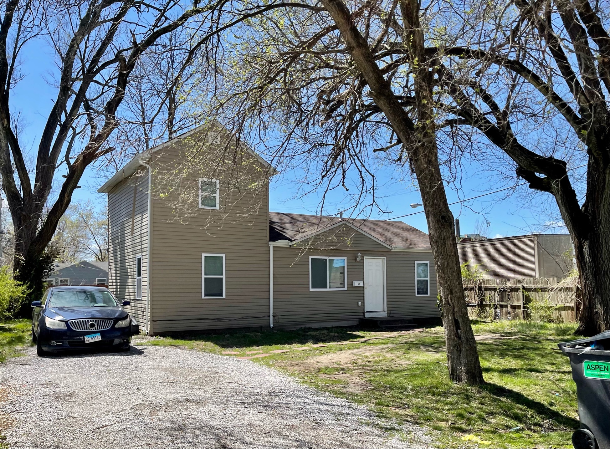 Property main image
